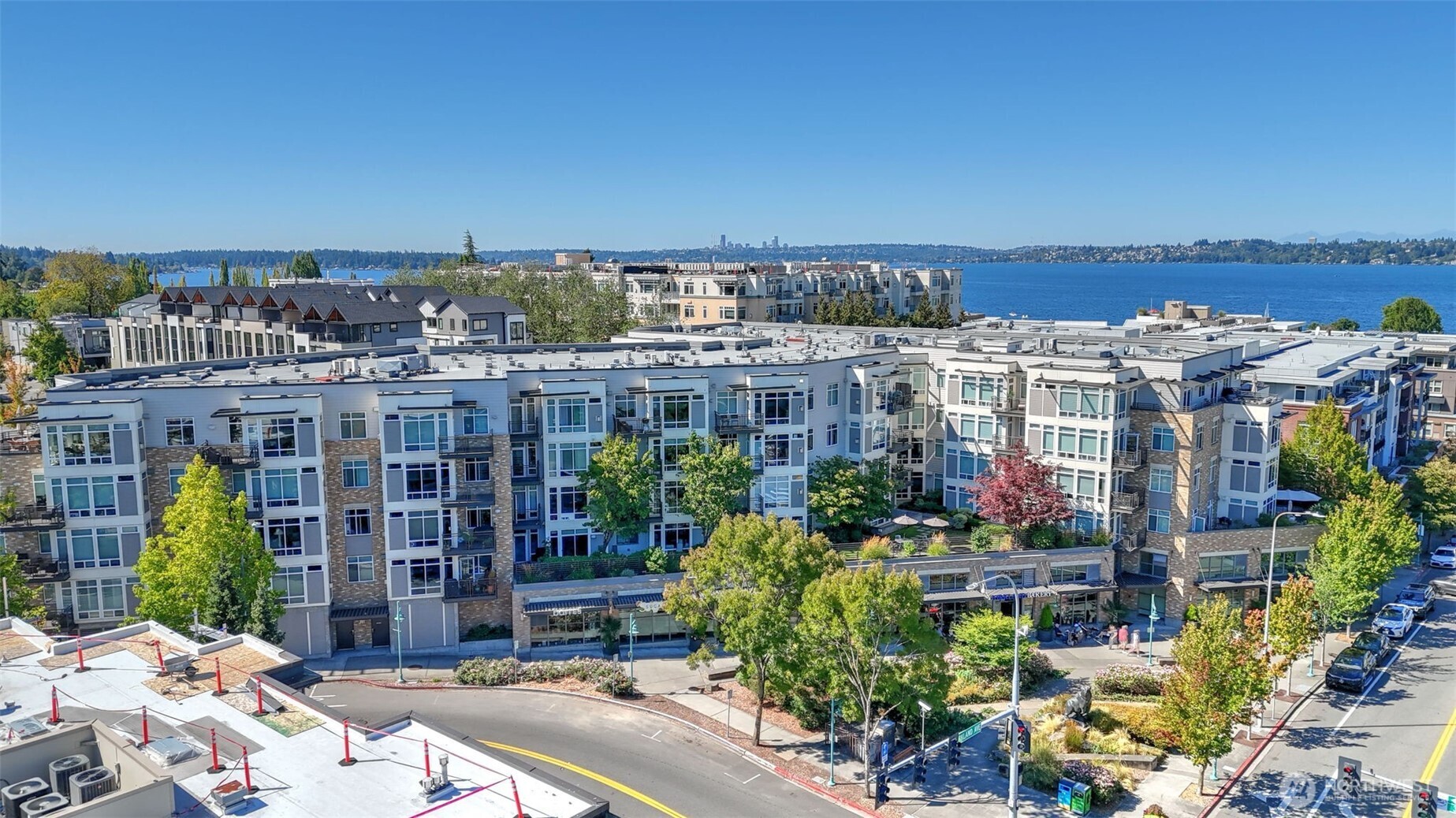 211 Kirkland Avenue 406