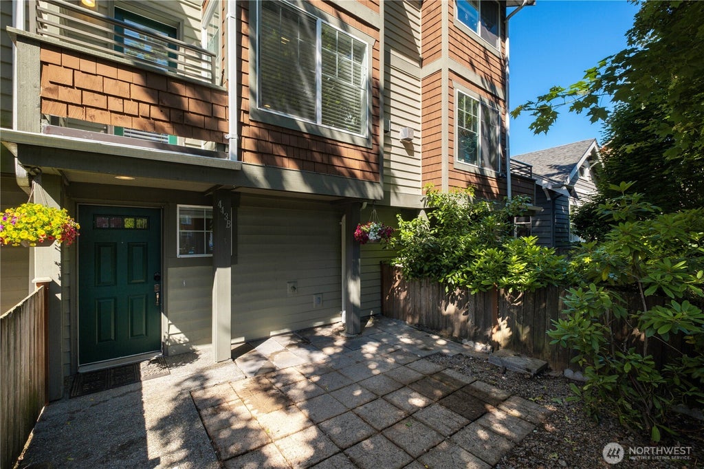 Photo of 443 NE Ravenna Boulevard #B, Seattle, WA 98115 (MLS # 2539127)