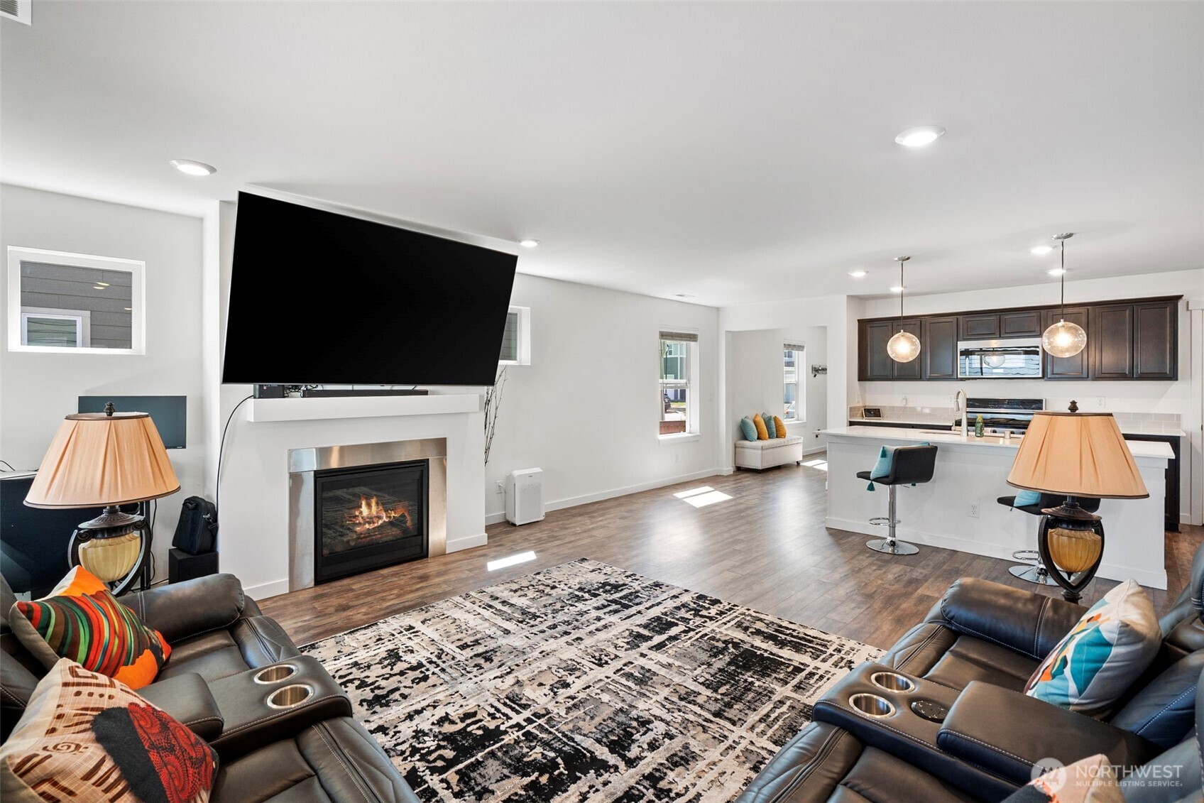 848 Vine Maple Street SE