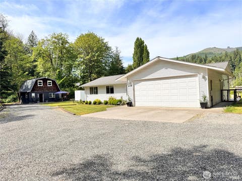 Photo of 4730 Mt Baker Highway, Deming, WA 98244 (MLS # 2486938)