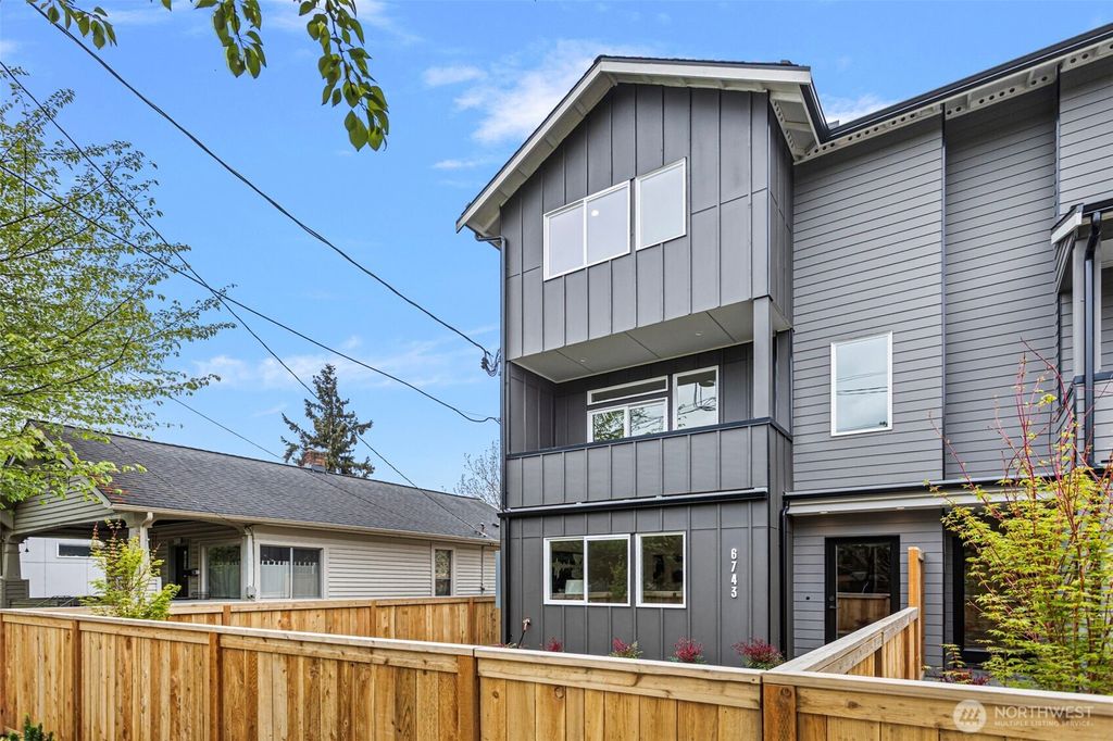 Photo of 6743 Earl Avenue NW, Seattle, WA 98117 (MLS # 2512338)