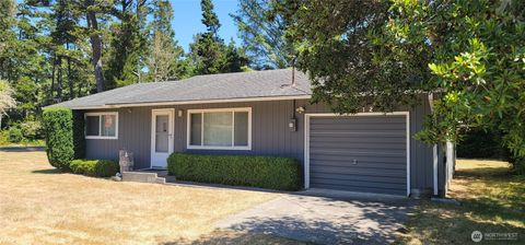Photo of 27312 N Place, Ocean Park, WA 98640 (MLS # 2410198)