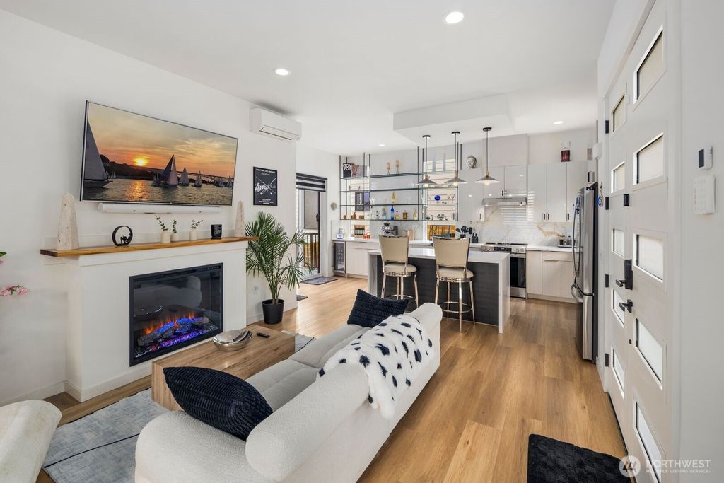 Photo of 8455 24th Avenue SW #A, Seattle, WA 98106 (MLS # 2487318)