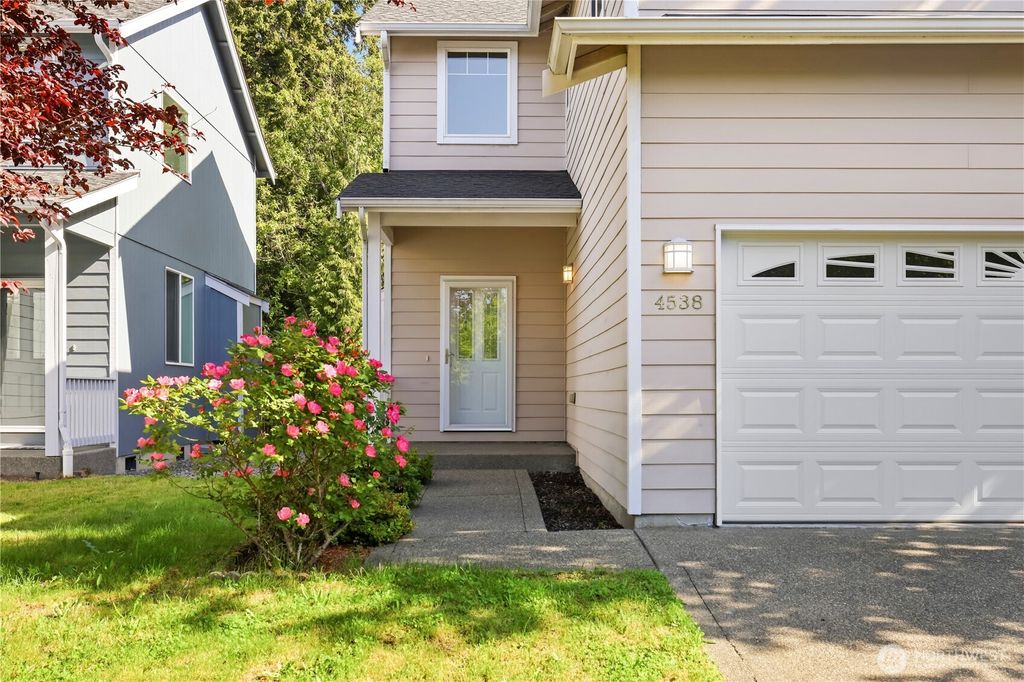 Photo of 4538 20th Way NE, Olympia, WA 98516 (MLS # 2529874)