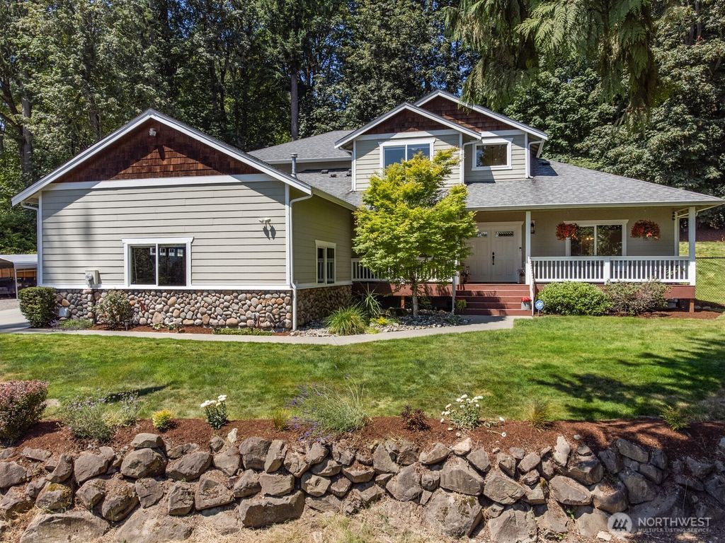 Photo of 14909 180th Place SE, Snohomish, WA 98290 (MLS # 2549272)