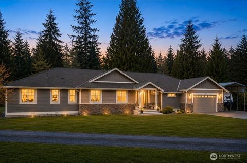 Photo of 2923 165th Drive SE, Snohomish, WA 98290 (MLS # 2505552)