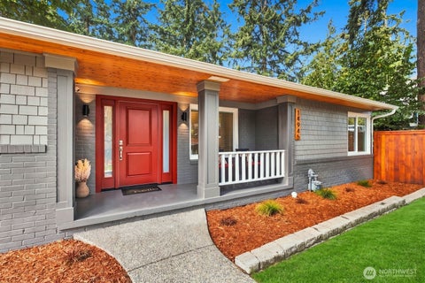 Photo of 14945 22nd Avenue SW, Burien, WA 98166 (MLS # 2581887)