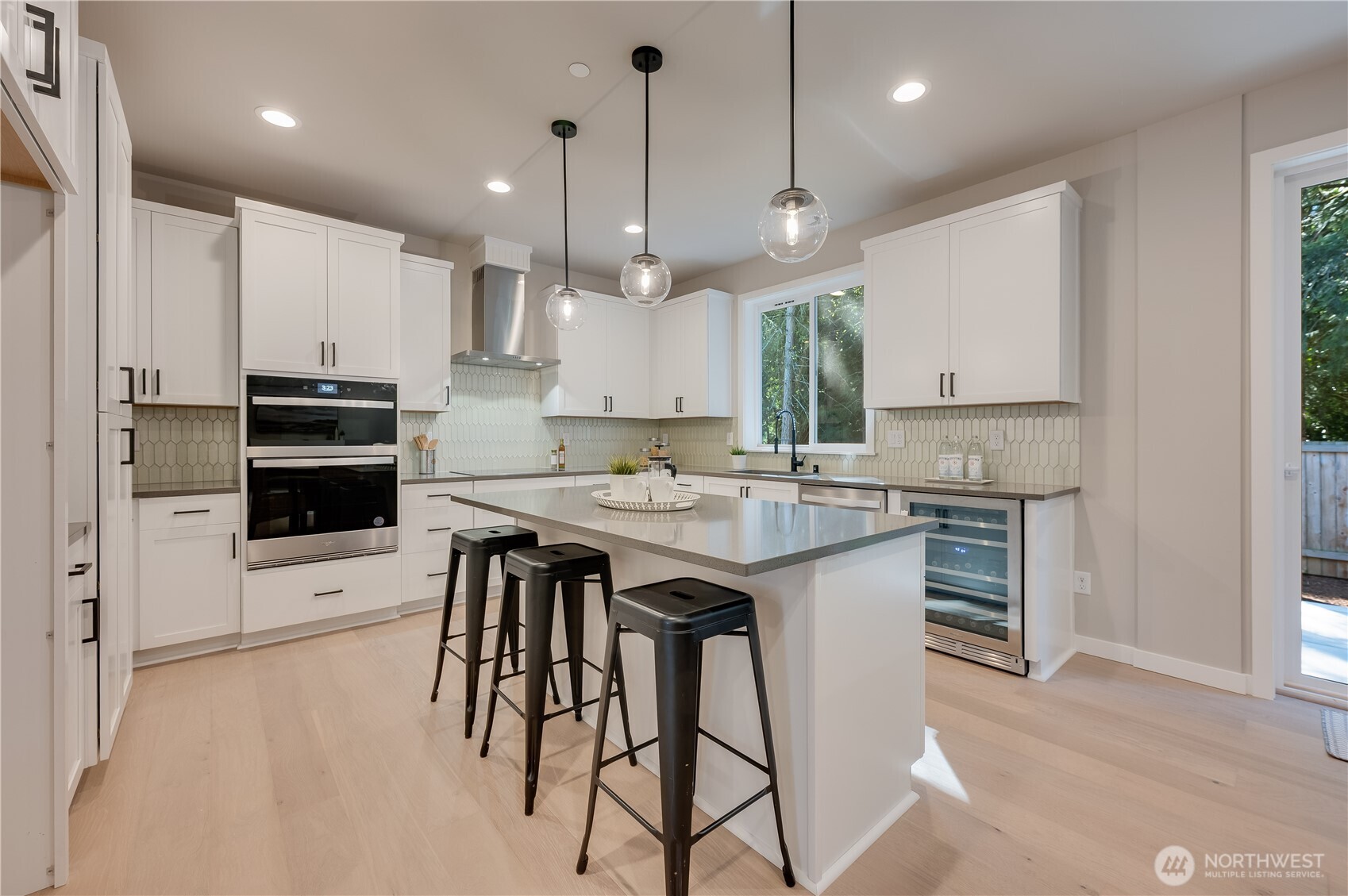 5842 186th Place SW