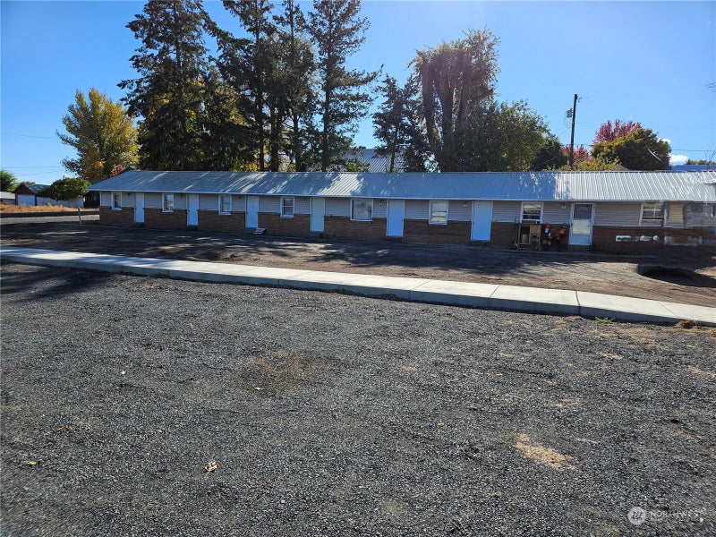 415 W Main Street