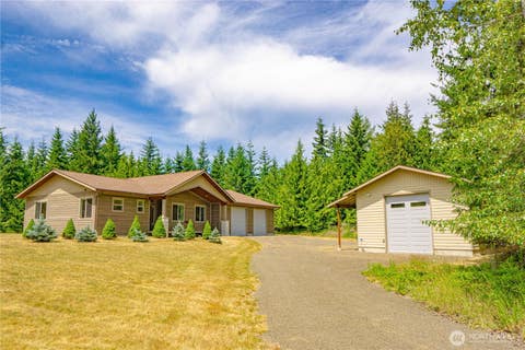 Photo of 545 Headwaters Lane, Port Angeles, WA 98362 (MLS # 2555543)