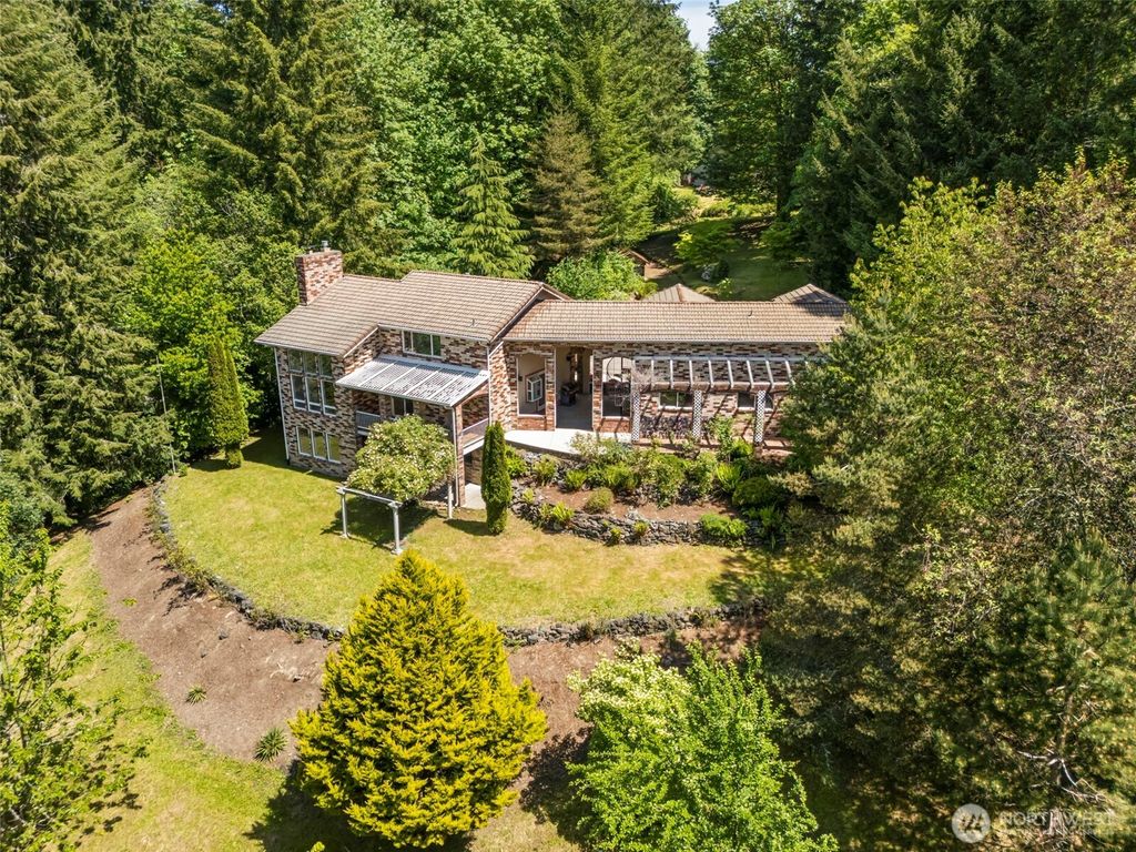 Photo of 5420 Hawks Prairie Road NE, Olympia, WA 98516 (MLS # 2526911)
