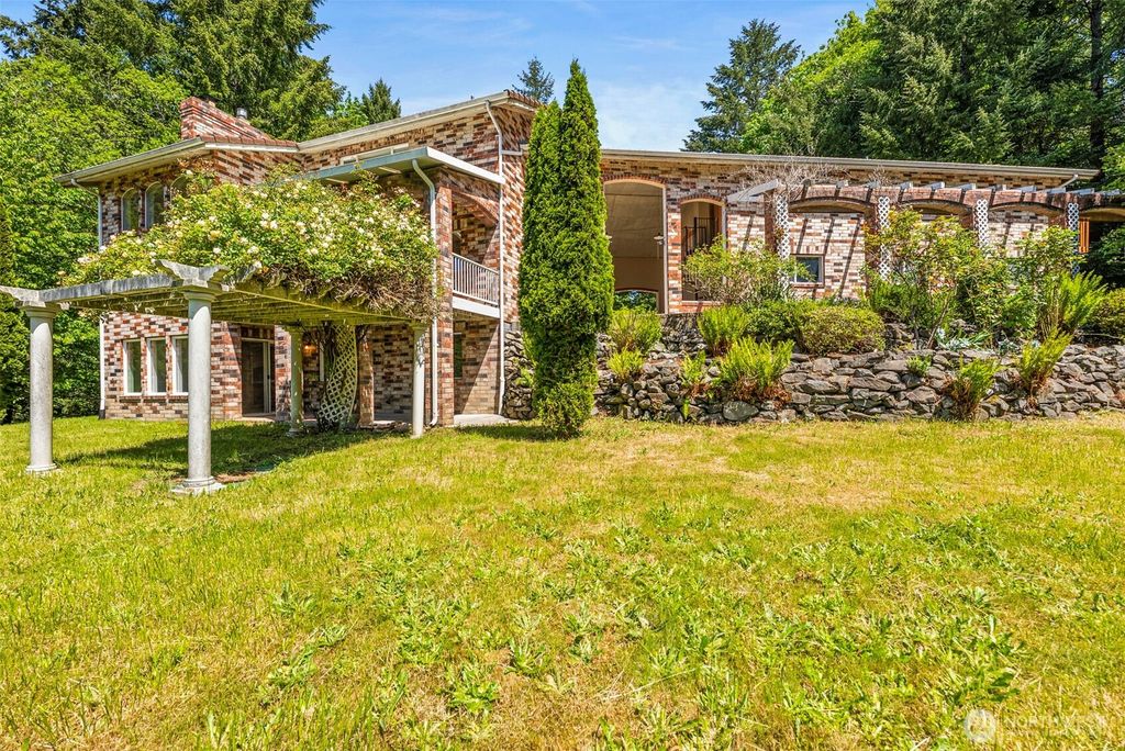 Photo of 5420 Hawks Prairie Road NE, Olympia, WA 98516 (MLS # 2526911)