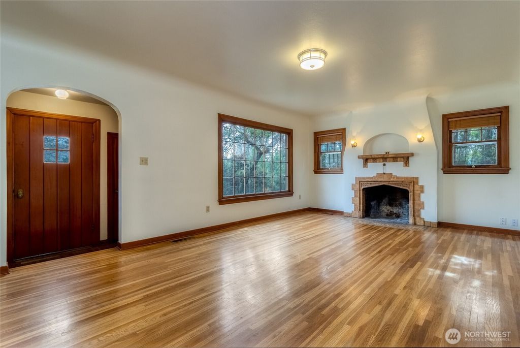 Photo of 811 Estrella Avenue, Walla Walla, WA 99362 (MLS # 2481946)