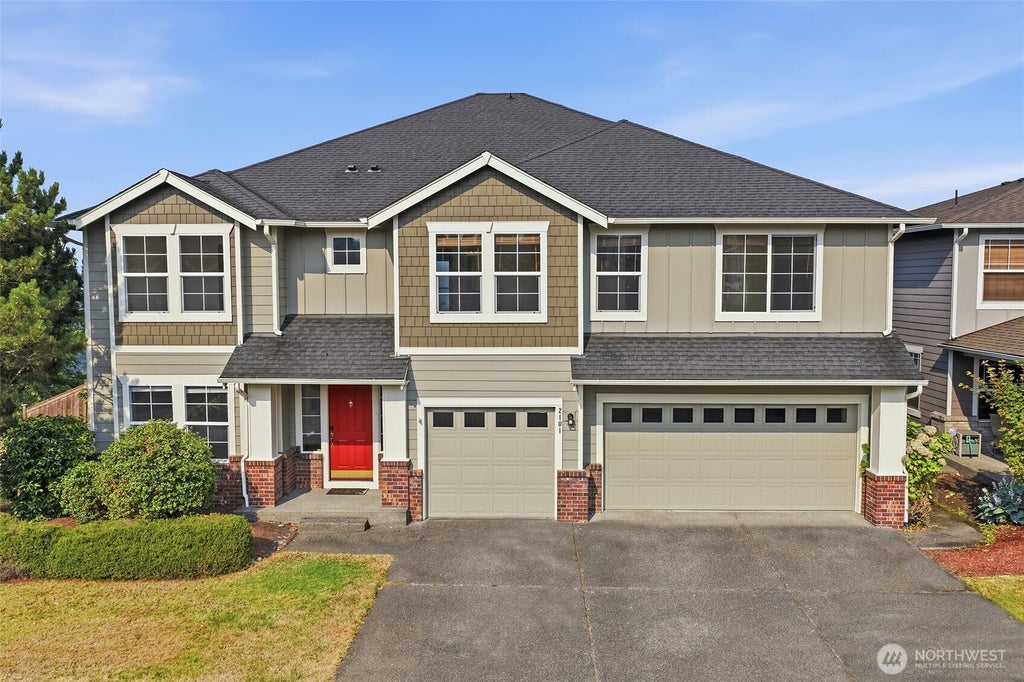 Photo of 2101 SE 2nd Place, Renton, WA 98056 (MLS # 2567944)