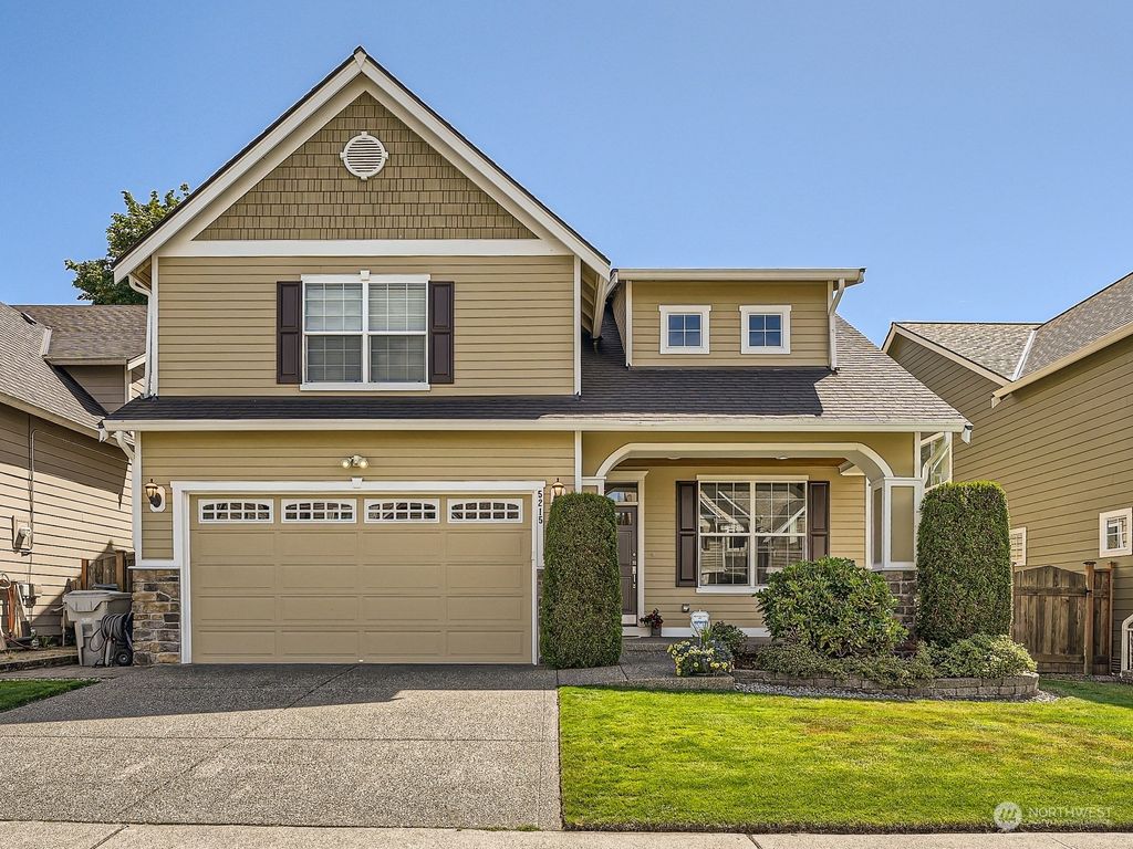Photo of 5215 NE 3rd Place, Renton, WA 98059 (MLS # 2056999)