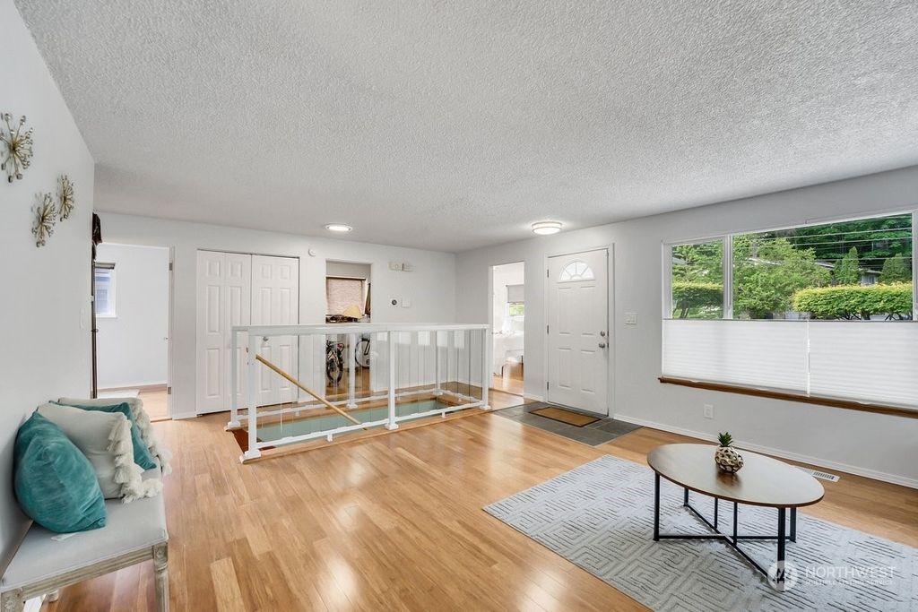 Photo of 6950 24th Avenue SW, Seattle, WA 98106 (MLS # 2072428)