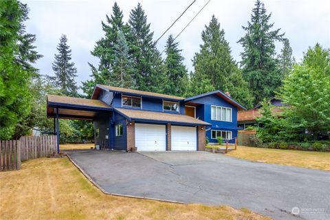 Photo of 12207 11th Drive SE, Everett, WA 98208 (MLS # 2141581)