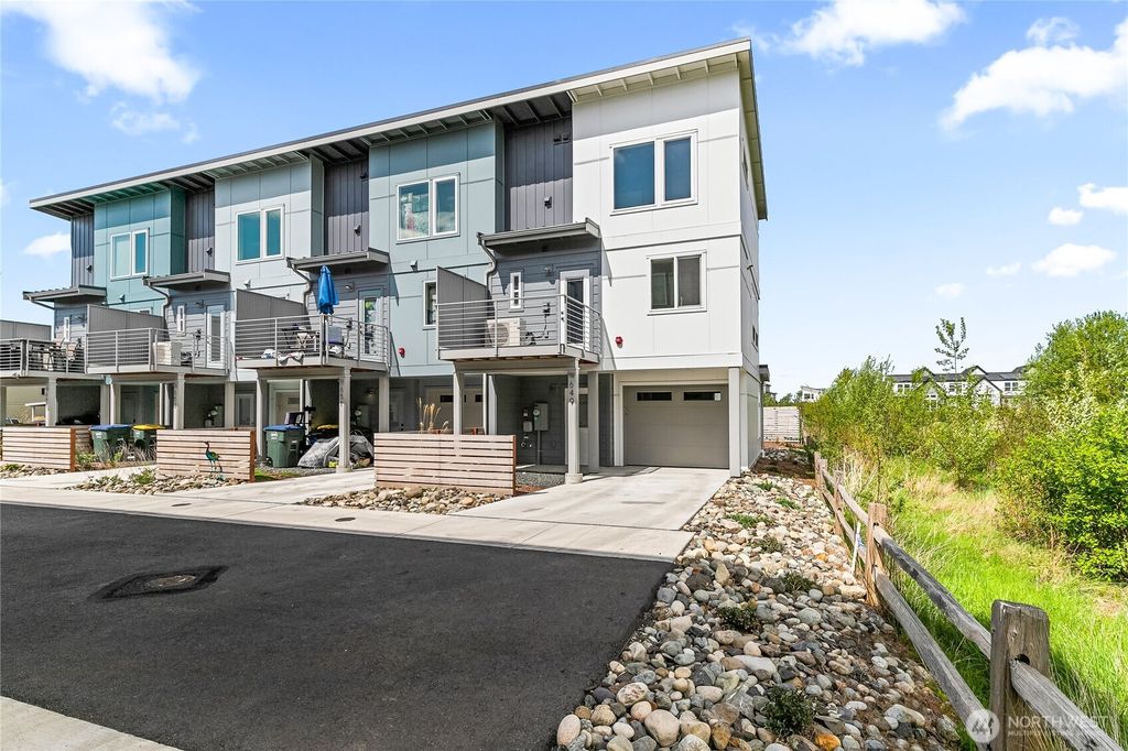 Photo of 649 Lot 15 Venture Way, Bellingham, WA 98226 (MLS # 2512163)