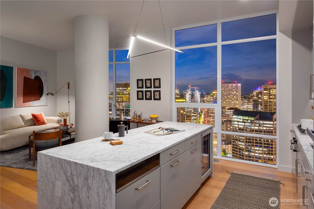 Photo of 121 Stewart Street #3402, Seattle, WA 98101 (MLS # 2492380)