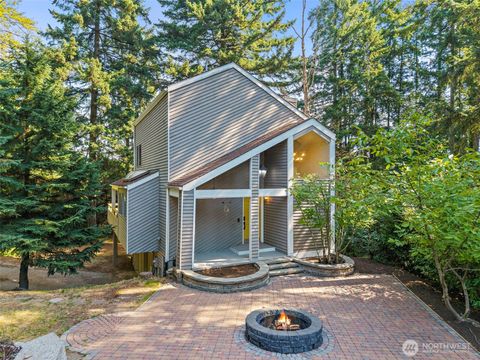 Photo of 21911 4th Avenue SE, Bothell, WA 98021 (MLS # 2424477)