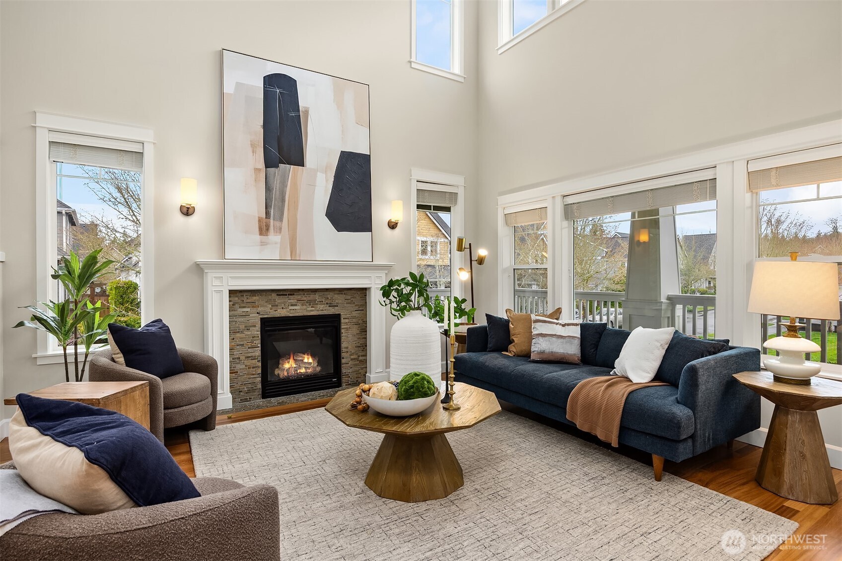 2073 NE Noble Street