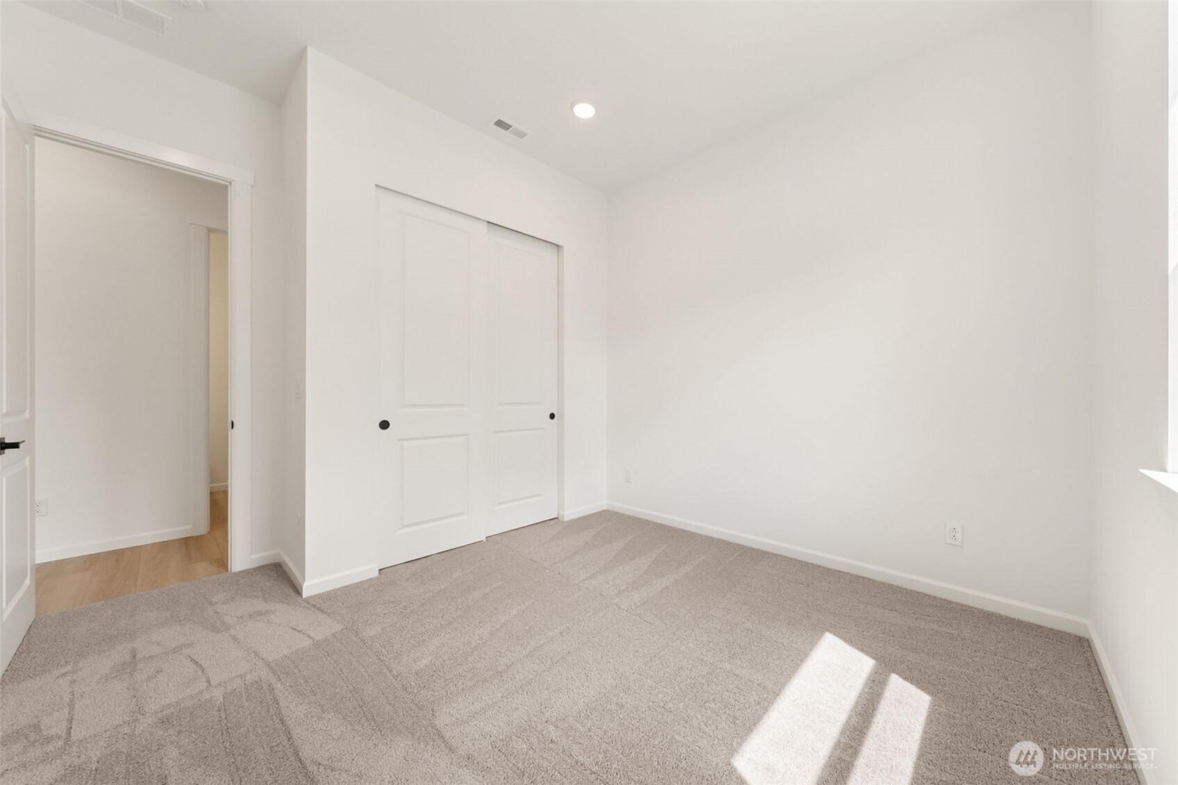 932 Lucas Avenue 21