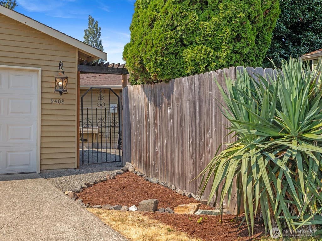 Photo of 9408 1st Drive SE, Everett, WA 98208 (MLS # 2570824)