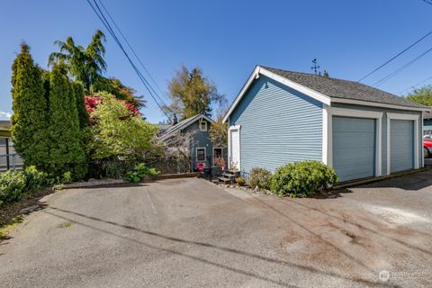 A home in Everett