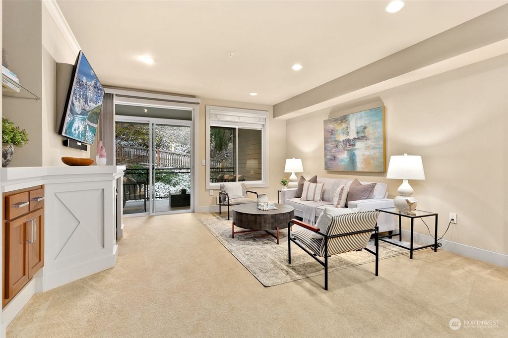 Photo of 8850 Redmond Woodinville Road NE #405, Redmond, WA 98052 (MLS # 2019775)