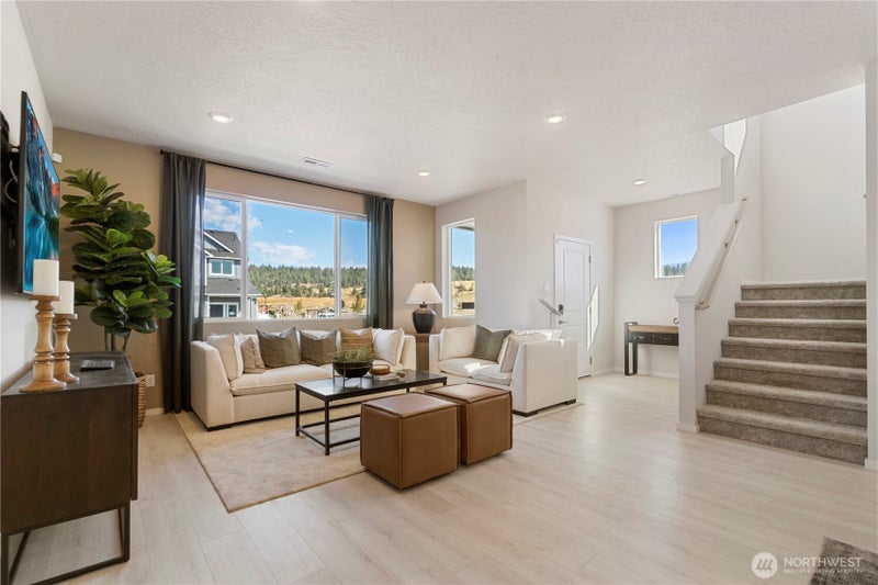 14014 179th Street E