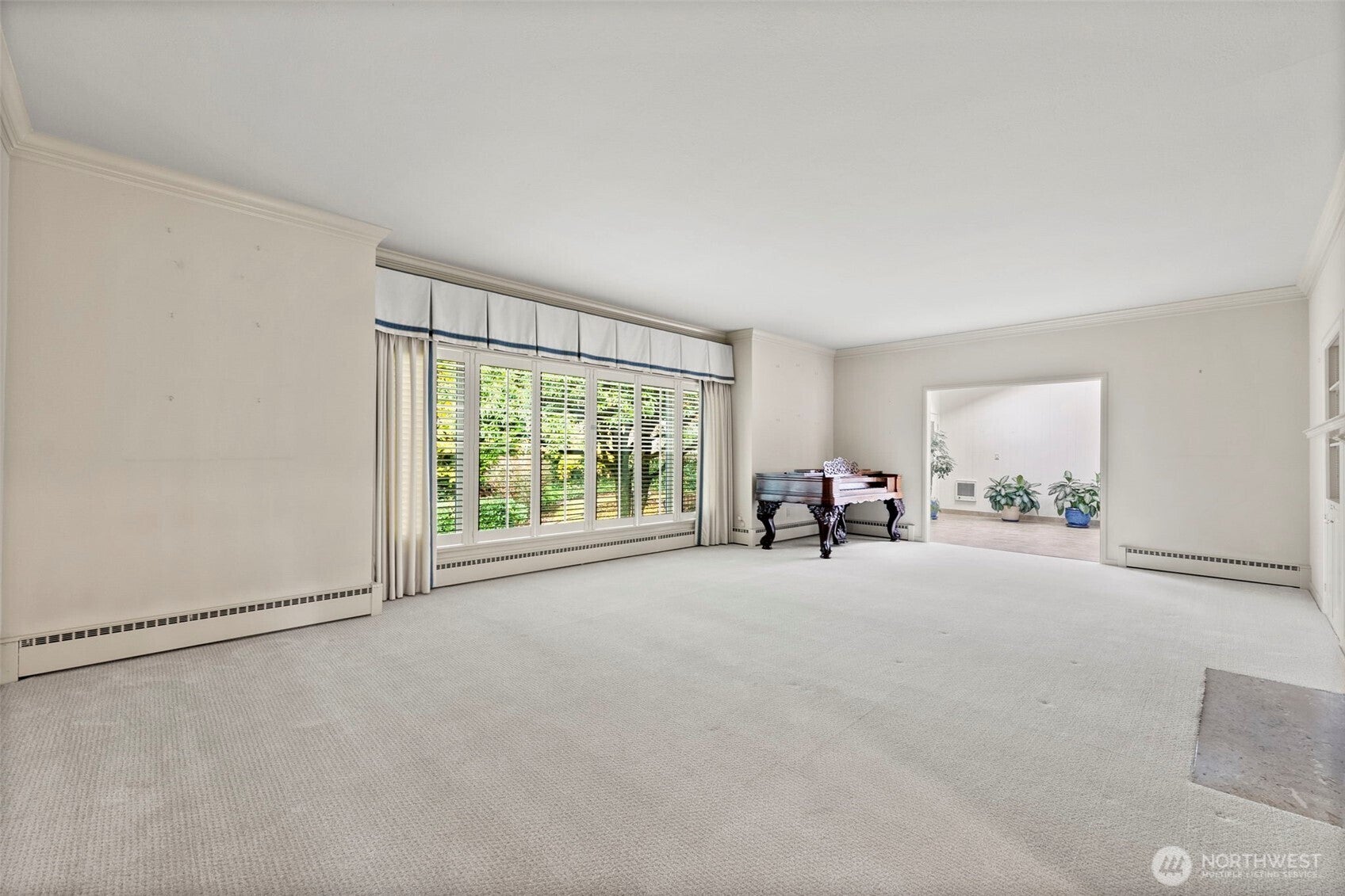 1 Forest Glen Lane SW