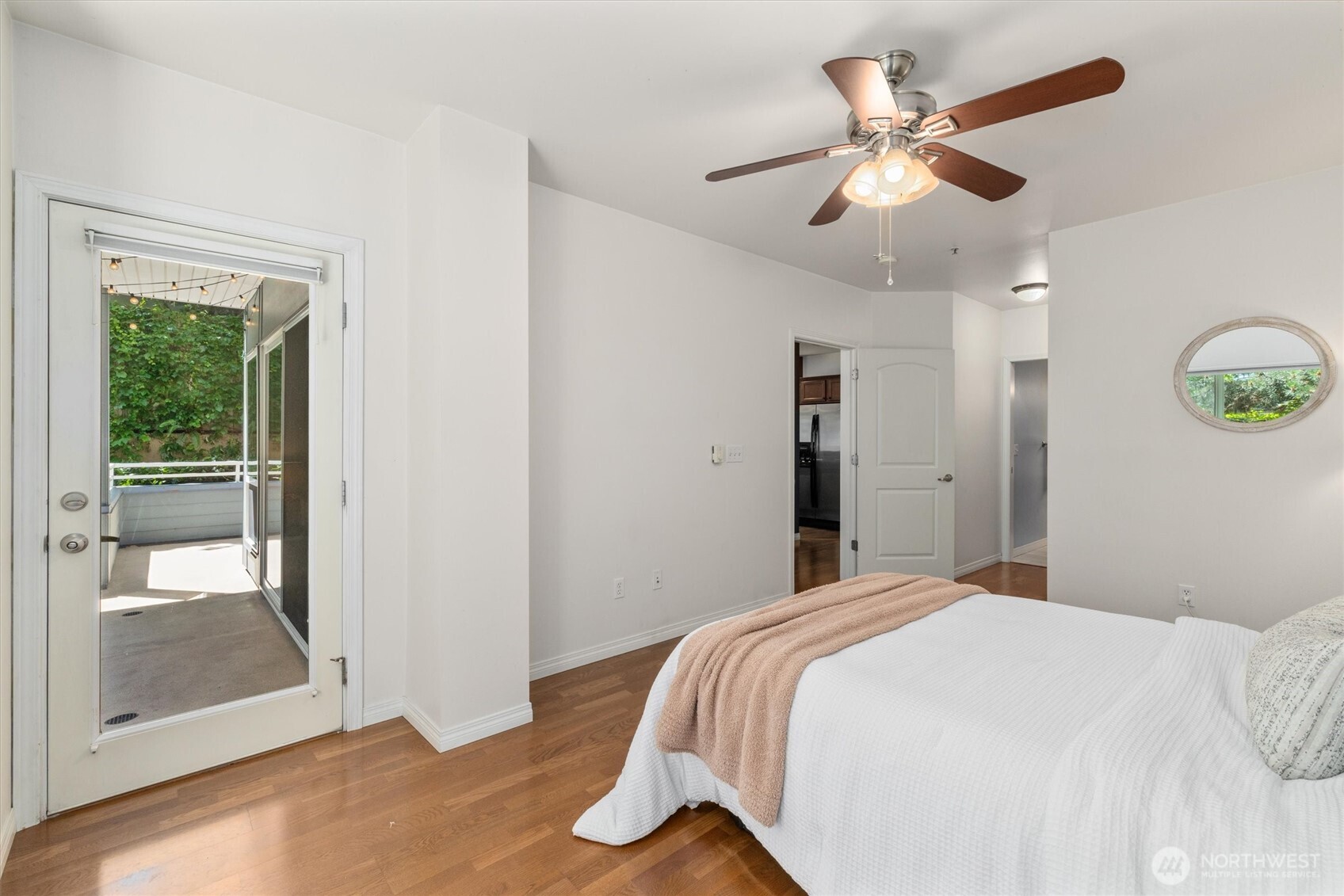 Seattle, Washington 98126, United States, 2 Bedrooms Bedrooms, ,2 BathroomsBathrooms,Residential,Active,168679