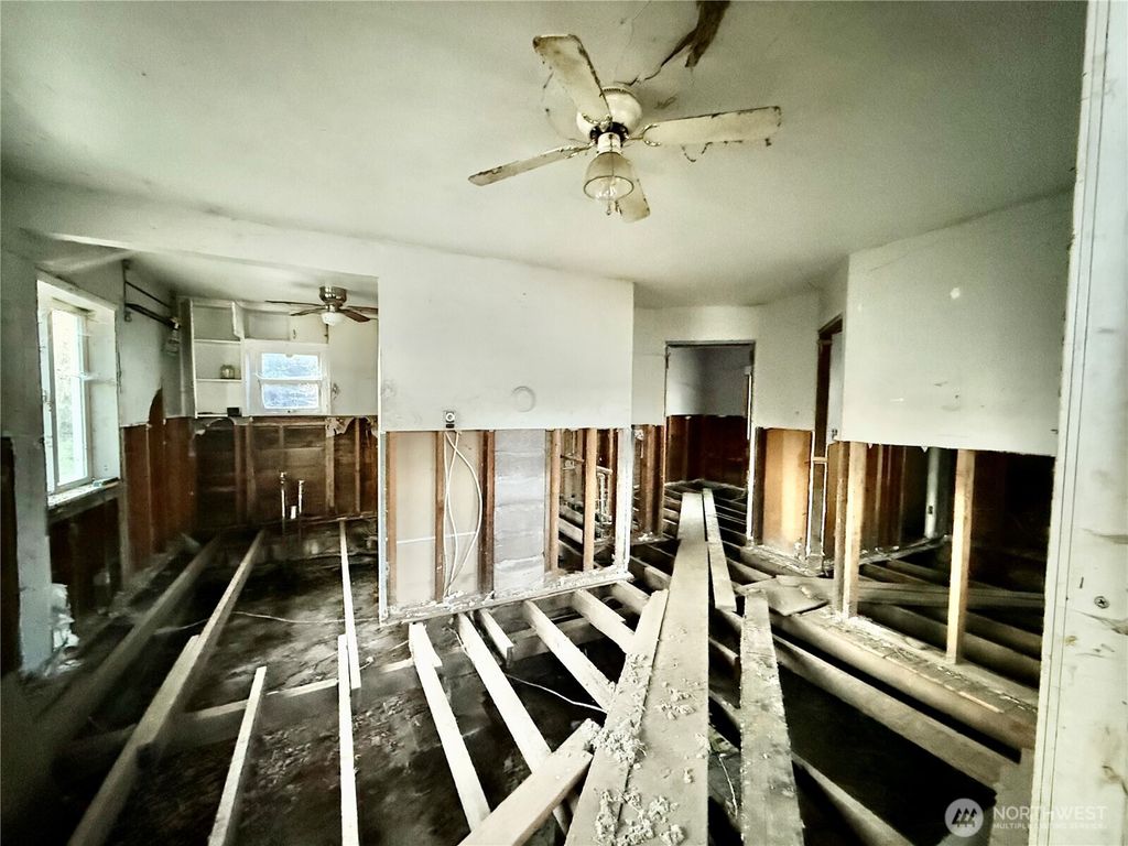 Photo of 315 Preston Avenue, Waitsburg, WA 99361 (MLS # 2475476)