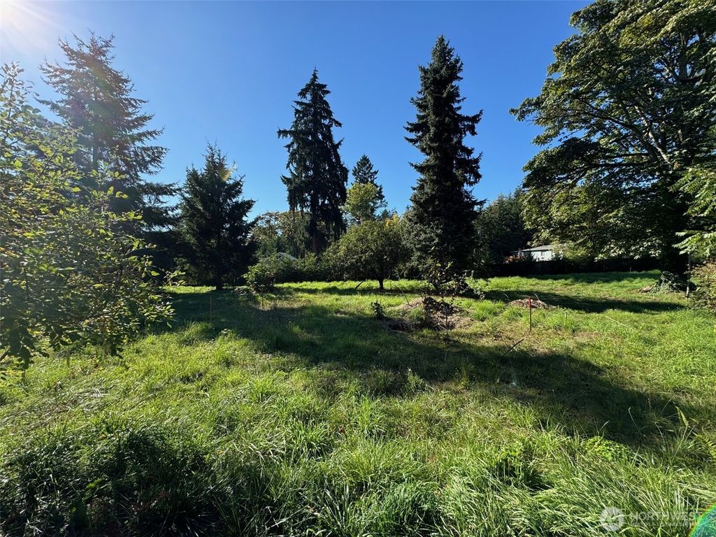 Photo of 36825 52nd Avenue S #C/D, Auburn, WA 98001 (MLS # 2413313)