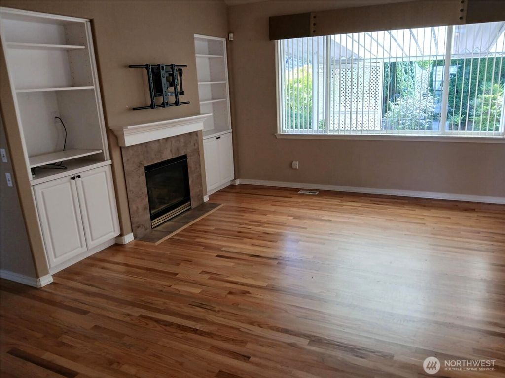 Photo of 9202 169th Street E, Puyallup, WA 98375 (MLS # 2544245)