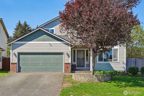 Photo of 16202 87th Avenue E, Puyallup, WA 98375 (MLS # 2524170)