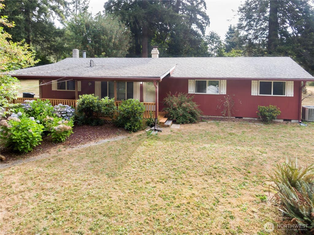 Photo of 3135 78th Avenue SE, Olympia, WA 98501 (MLS # 2566168)