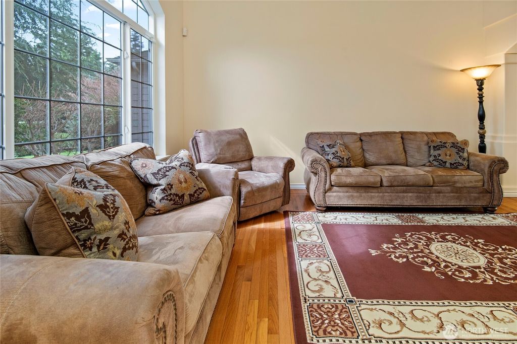 Photo of 4023 160th Place SE, Bothell, WA 98012 (MLS # 2353316)