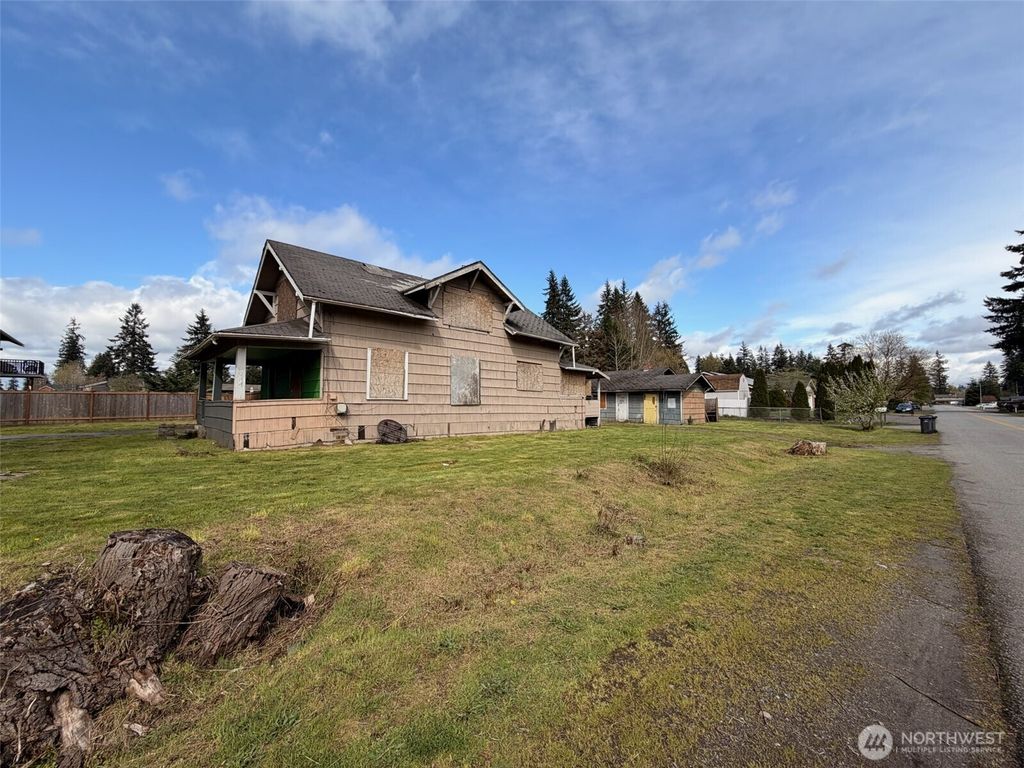 Photo of 10915 State Avenue, Marysville, WA 98271 (MLS # 2509100)