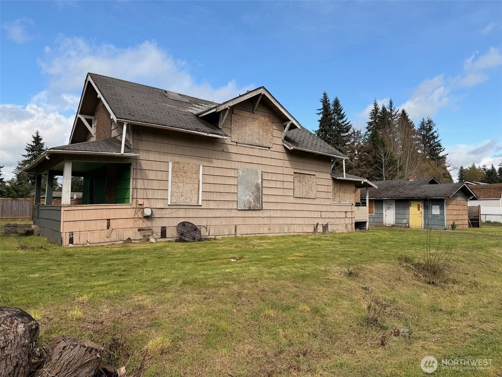 Photo of 10915 State Avenue, Marysville, WA 98271 (MLS # 2509100)