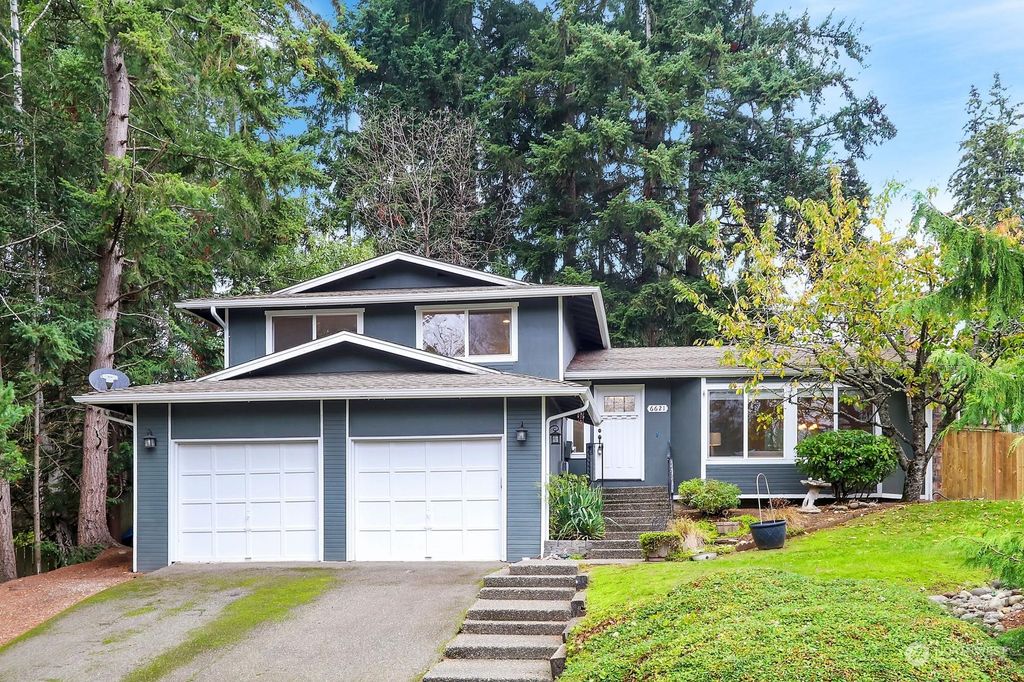 Photo of 6621 180th Street SW, Lynnwood, WA 98037 (MLS # 2175045)