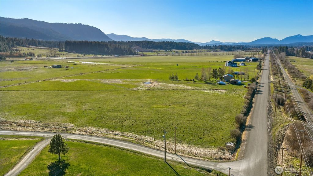 Photo of 141 Tetons Lane, Cle Elum, WA 98922 (MLS # 2504742)
