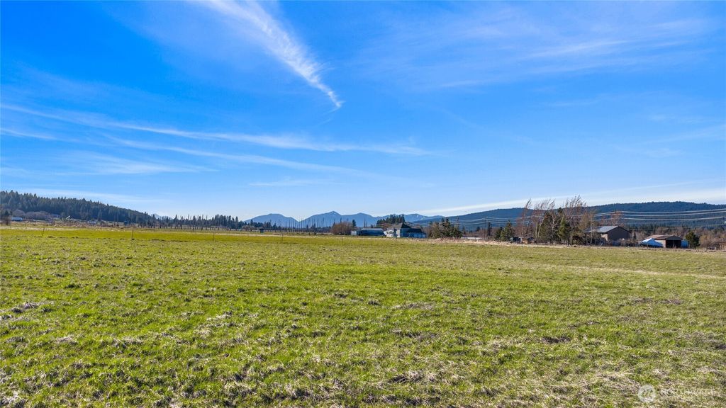 Photo of 141 Tetons Lane, Cle Elum, WA 98922 (MLS # 2504742)
