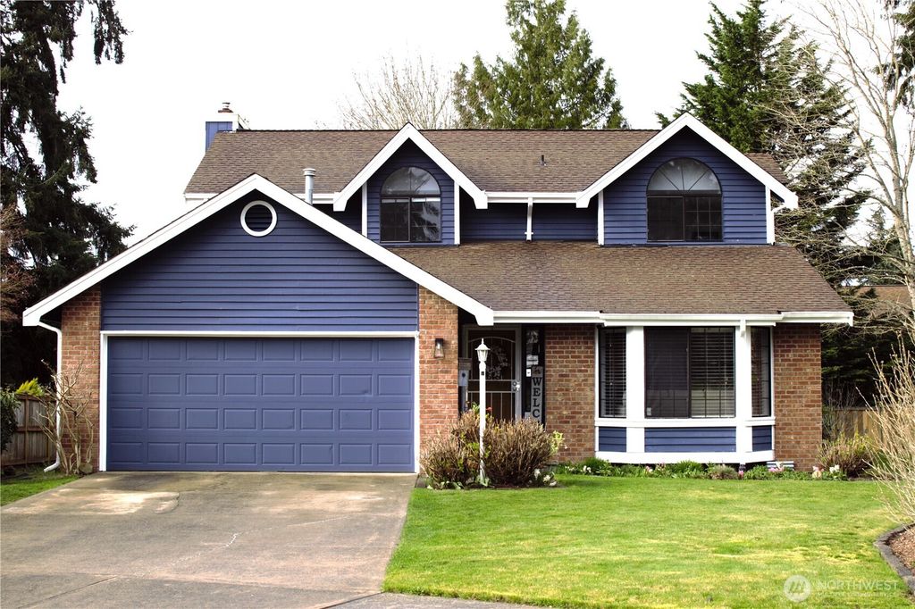 Photo of 1203 25th Avenue SE, Puyallup, WA 98374 (MLS # 2502145)