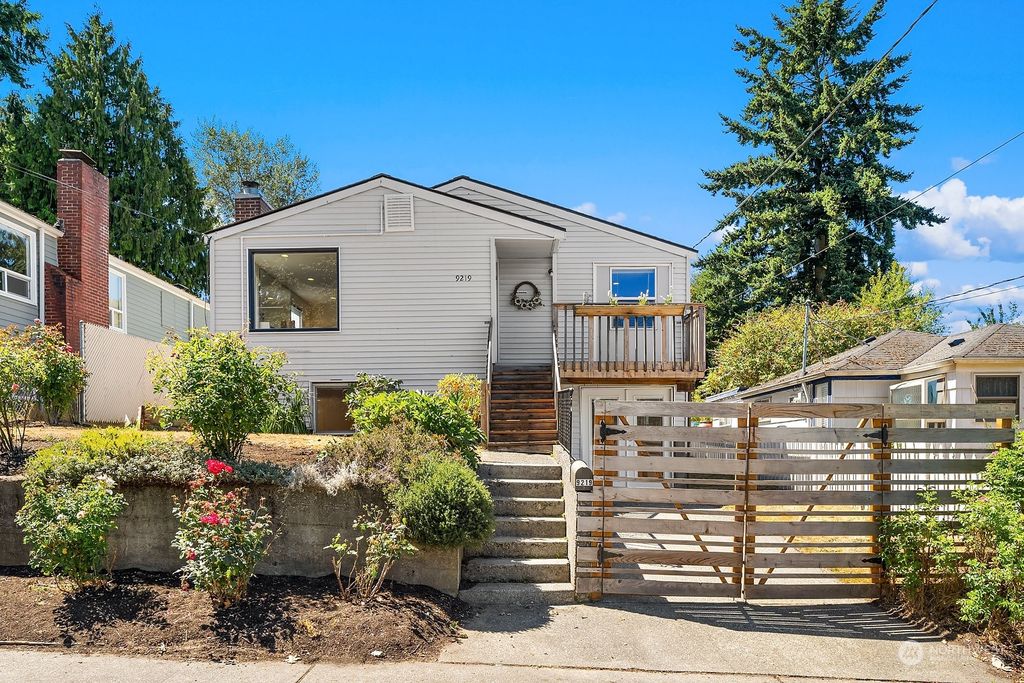 Photo of 9219 8th Avenue NW, Seattle, WA 98117 (MLS # 2137862)