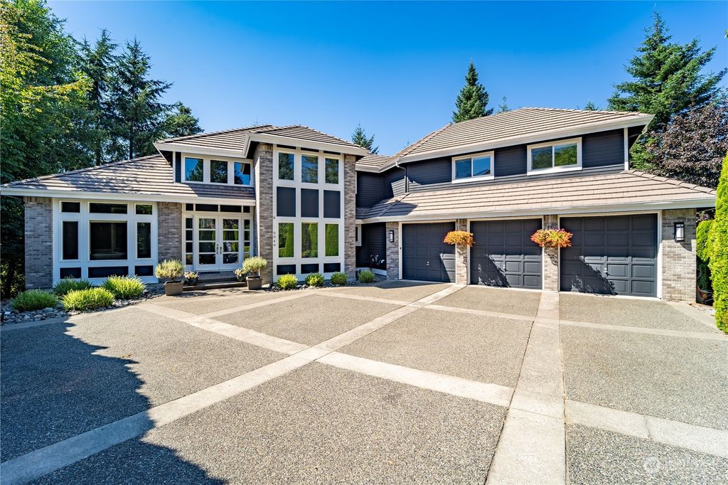 Photo of 6049 167th Avenue SE, Bellevue, WA 98006 (MLS # 2002996)