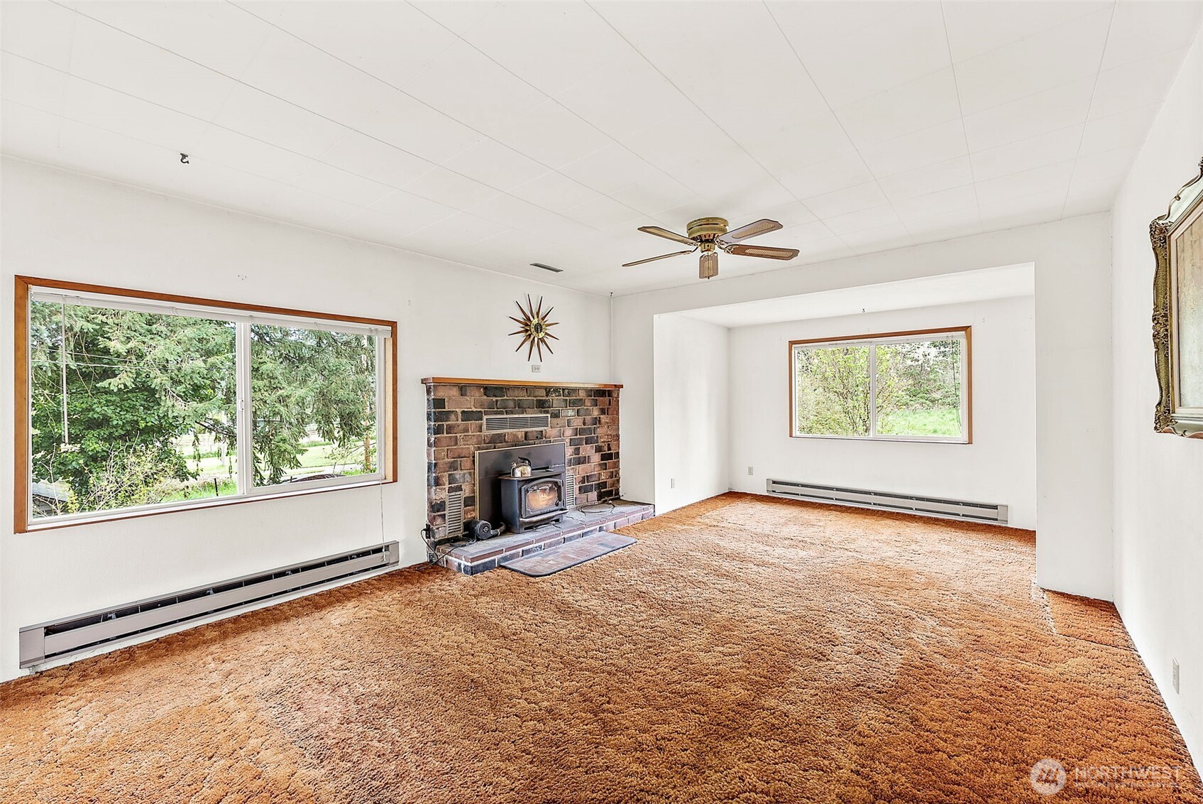 12106 County Line Road E