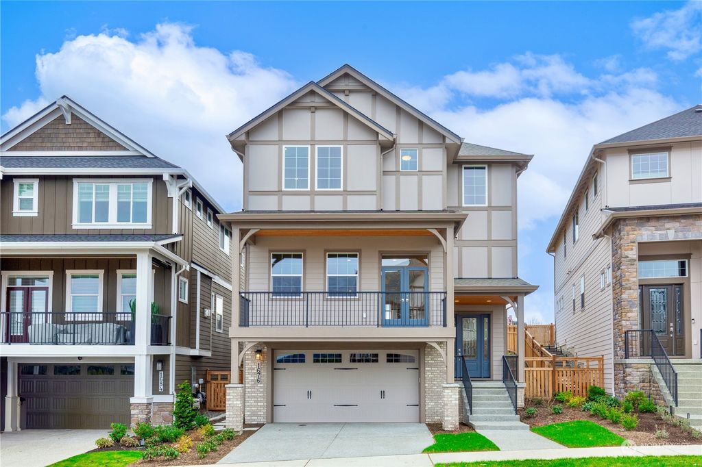 Photo of 1676 Westridge Way NE, Issaquah, WA 98029 (MLS # 2202358)