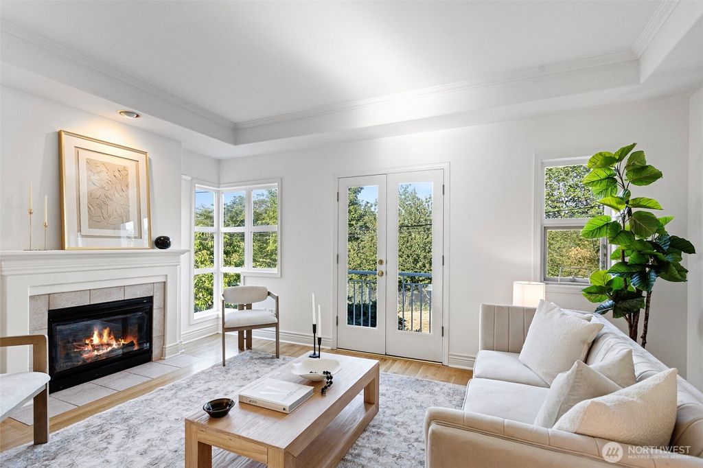 Photo of 2301 W Crockett Street, Seattle, WA 98199 (MLS # 2437040)