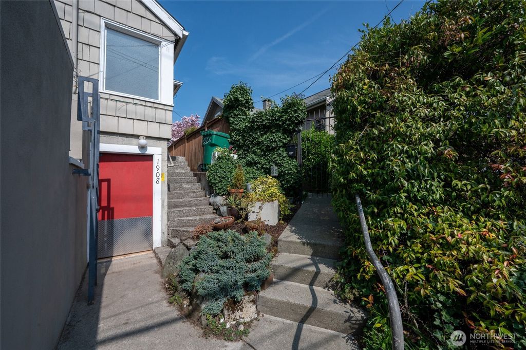Photo of 1908 NE 65th Street, Seattle, WA 98115 (MLS # 2352476)